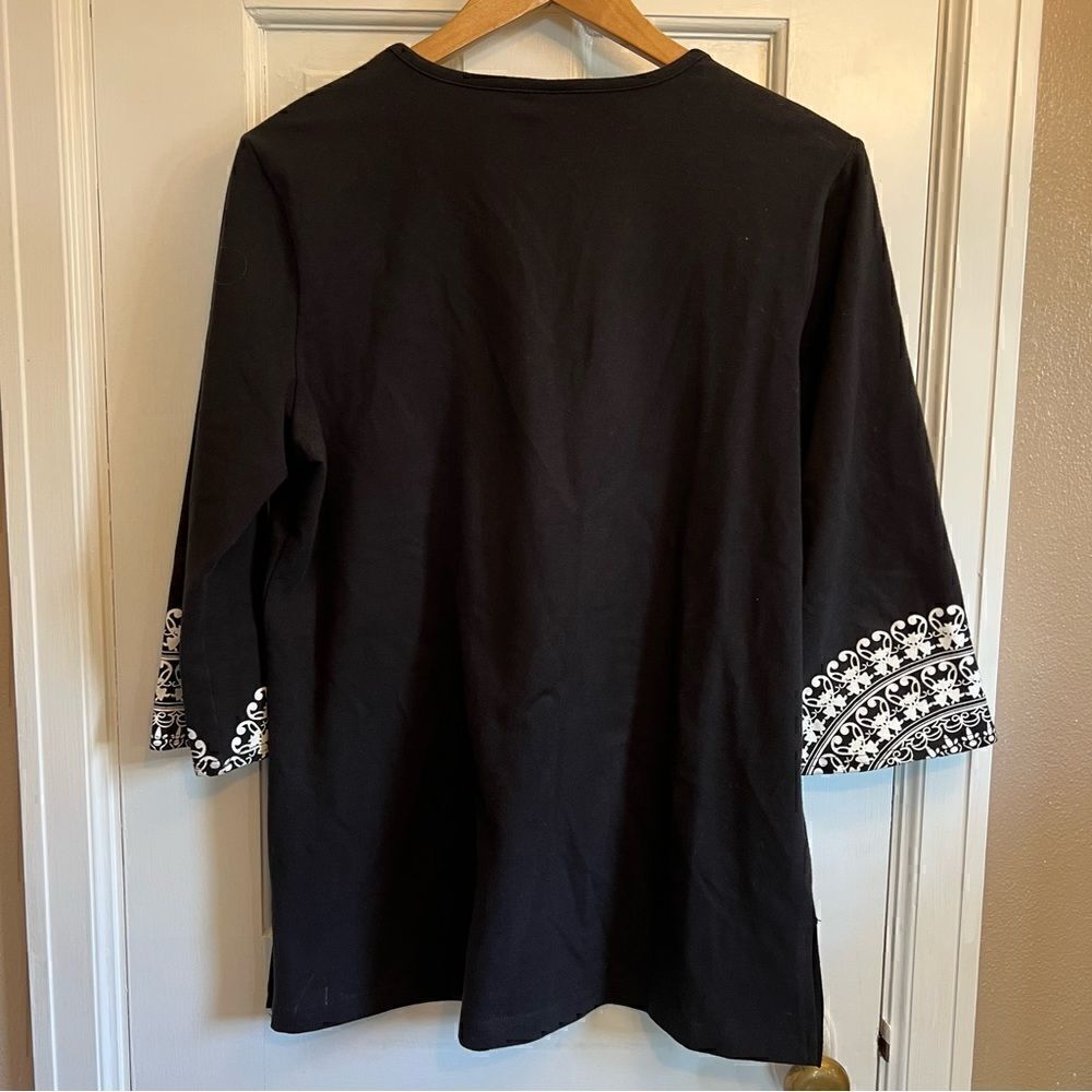 Izaro Patterned Blouse (M) - Picture 2 of 8
